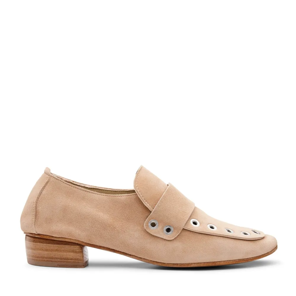 Kudeta 813101| Flats